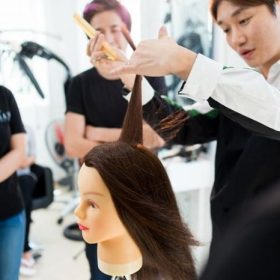 Top địa chỉ học cắt tóc uy tín tại Hà Nội