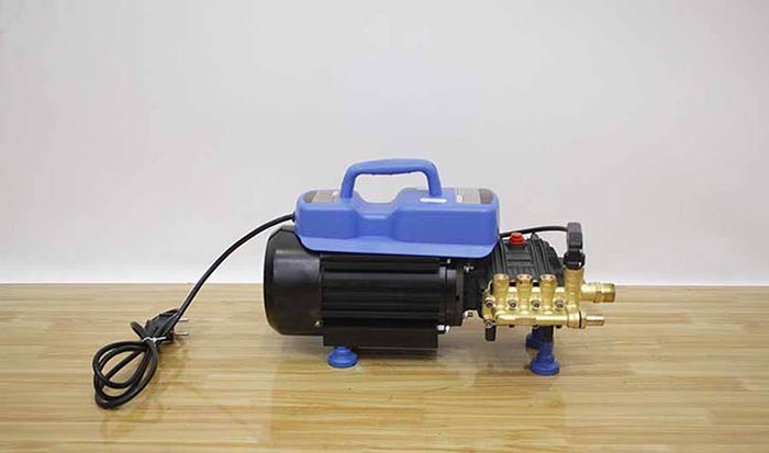 Mách bạn máy rửa xe gia đình loại nào tốt nhất hiện nay