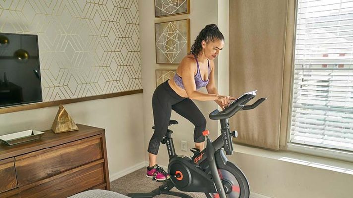 Tư vấn nên mua xe đạp tập thể dục tại nhà loại nào tốt?