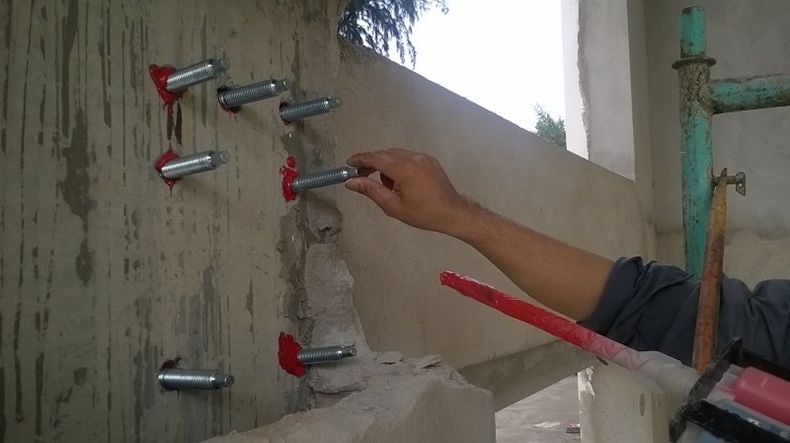 Bu lông hóa chất là gì? Ứng dụng của bu lông hóa chất