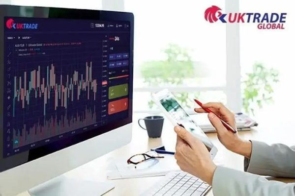 Đánh giá tổng quan về sàn Uktrade có lừa đảo không?
