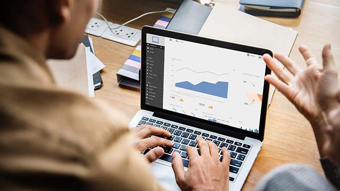 Lý do nên chọn dịch vụ SEO uy tín thay vì tự làm SEO