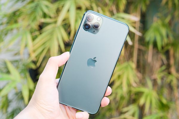 Giải mã tại sao iPhone 11 Pro chưa bao giờ hạ nhiệt tại Di Động Xanh?