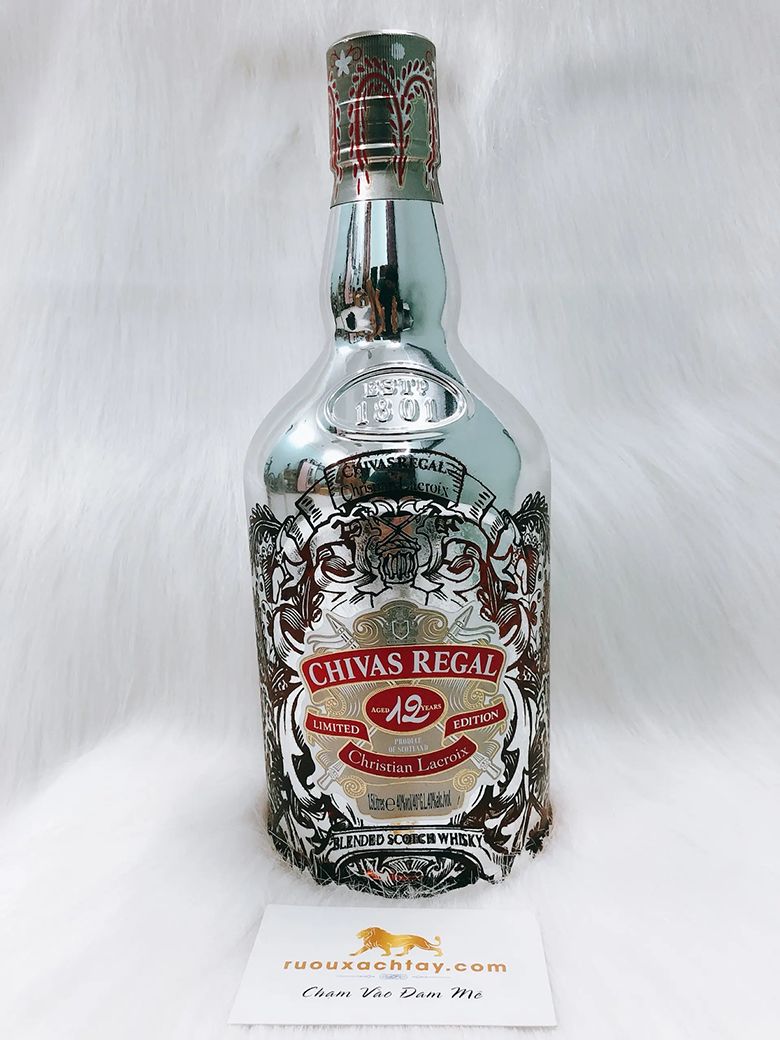 Top 10 chai rượu chivas xách tay độc đáo