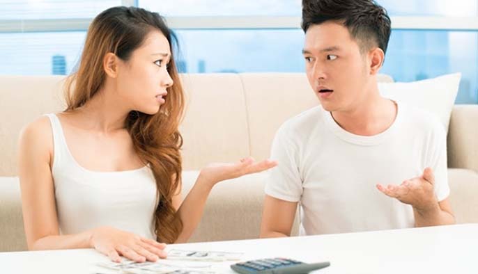 Mách bạn cách nhắn tin làm lành với chồng, gương vỡ lại lành