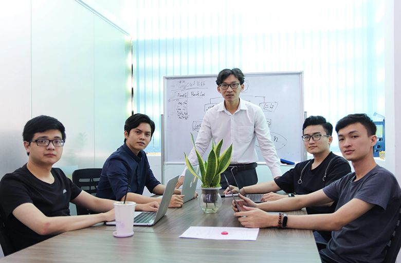 Địa chỉ thiết kế website bán hàng giao diện đẹp, hiện đại 2023