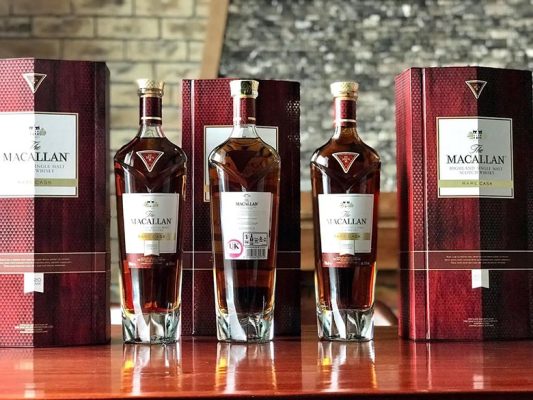 Ruoutaychinhhang gợi ý top 3 loại rượu không thể bỏ qua nên tặng đối tác
