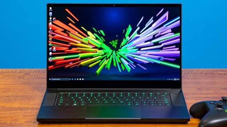 Laptop mùa tựu trường và những lưu ý dành cho sinh viên
