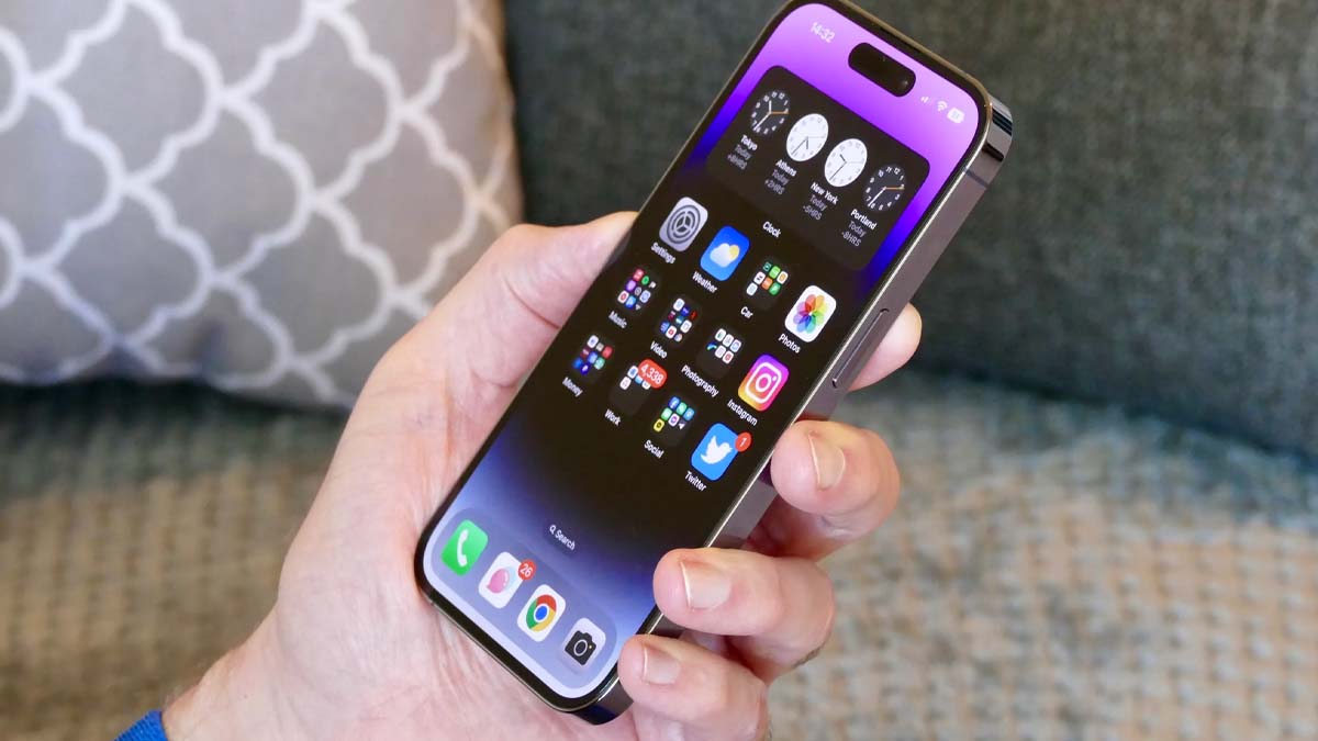 Pin iPhone 15 Pro có tốt không, có sạc nhanh không?