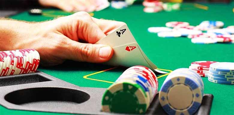 Blackjack là gì? Luật chơi và mẹo chơi Blackjack bách thắng