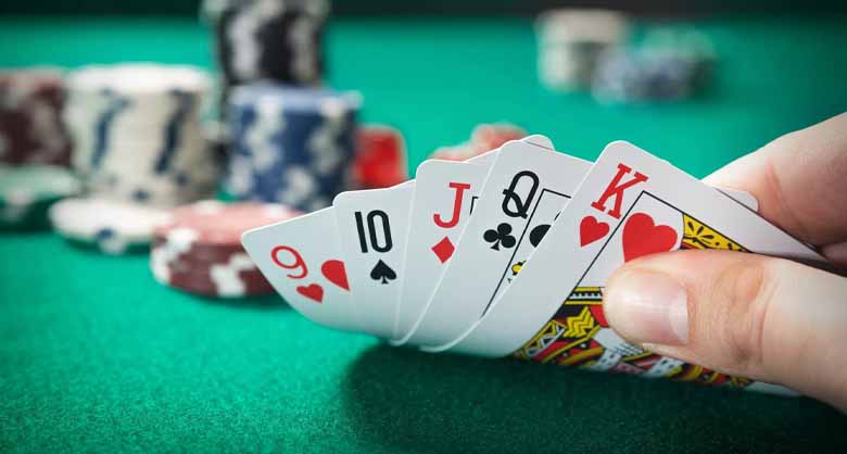 Cách chơi poker cho người mới: Luật chơi và mẹo thắng dễ hiểu